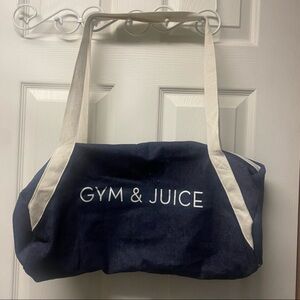 Gym & Juice‎ duffel bag
